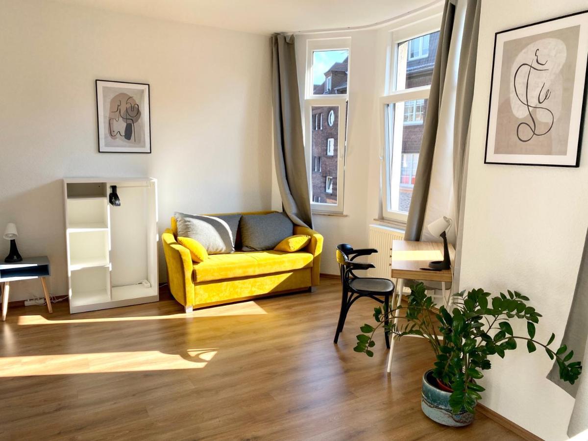 דיסבורג 2 Rooms, Free Parking, 25 Min To Duesseldorf, 150 Mbps Wlan מראה חיצוני תמונה