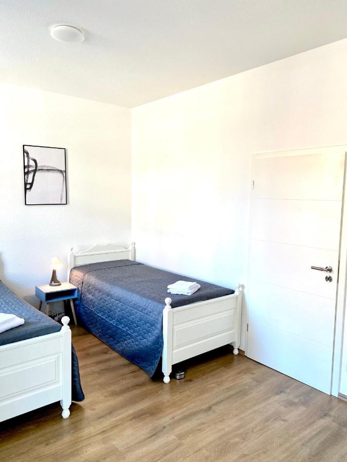 דיסבורג 2 Rooms, Free Parking, 25 Min To Duesseldorf, 150 Mbps Wlan מראה חיצוני תמונה