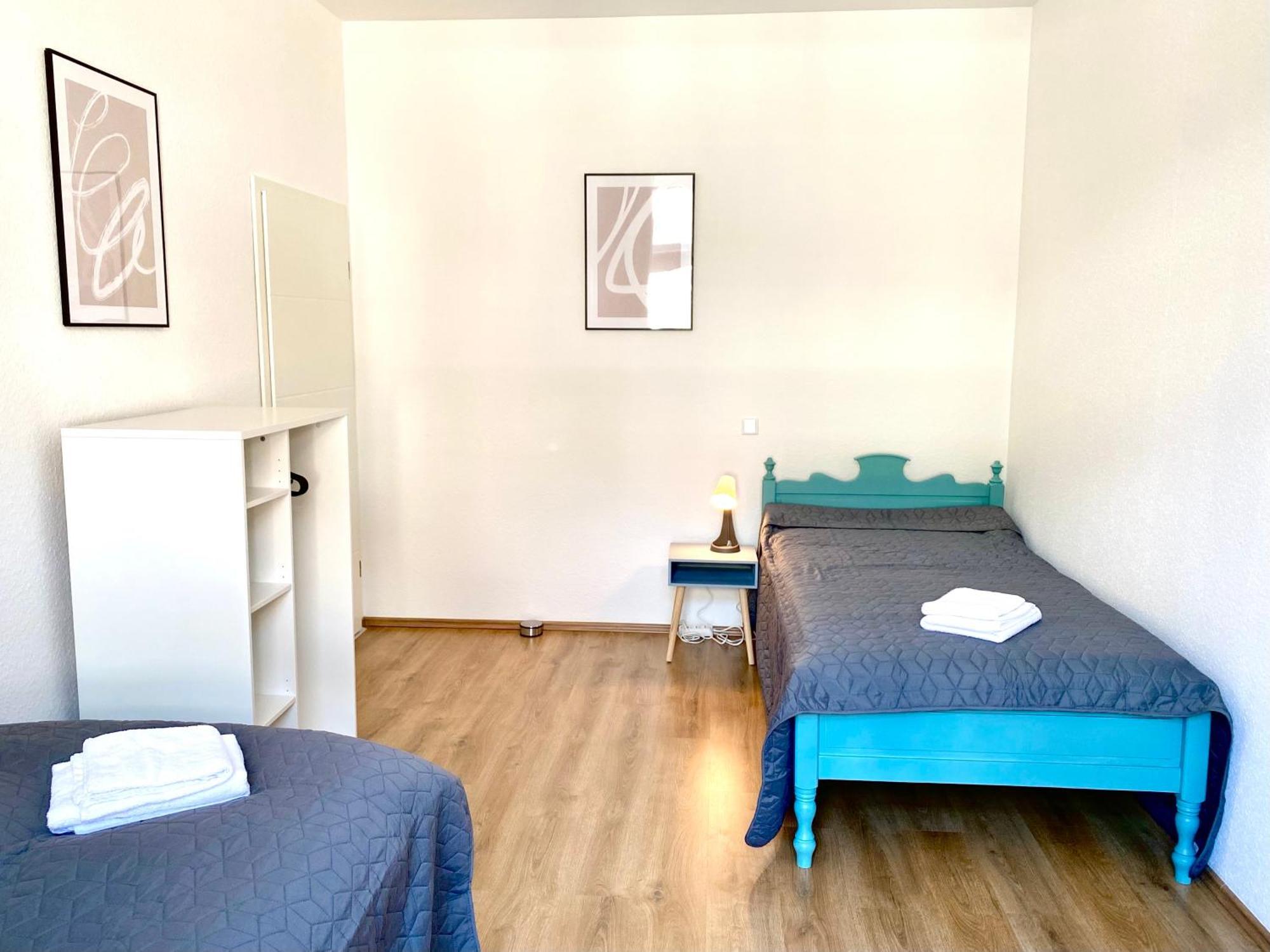 דיסבורג 2 Rooms, Free Parking, 25 Min To Duesseldorf, 150 Mbps Wlan מראה חיצוני תמונה